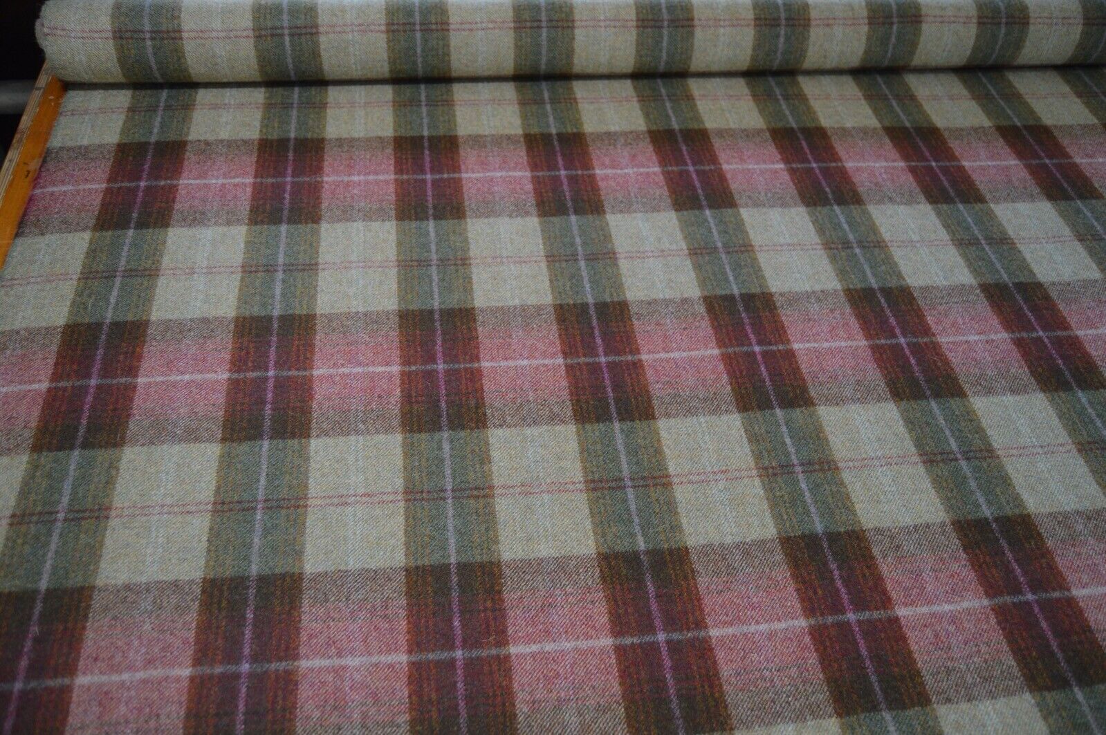 fabric wool upholstery Art of the loom Autumn Berry wool 3.2 metre length