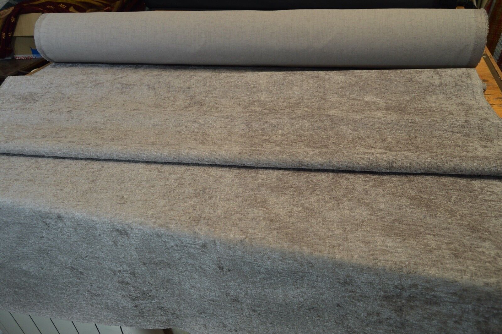 upholstery fabric Carlton plain silver chenille material robust - Image 5