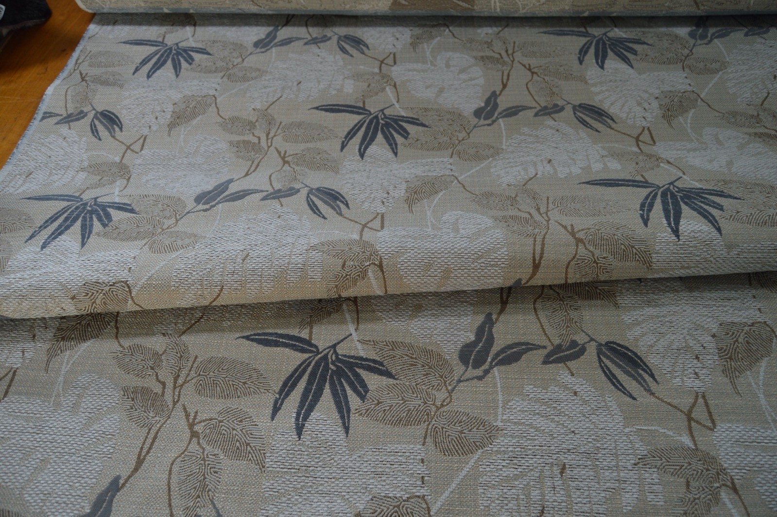 upholstery fabric grey blue beige mocha leaf foliage flat weave thick & robust - Image 4