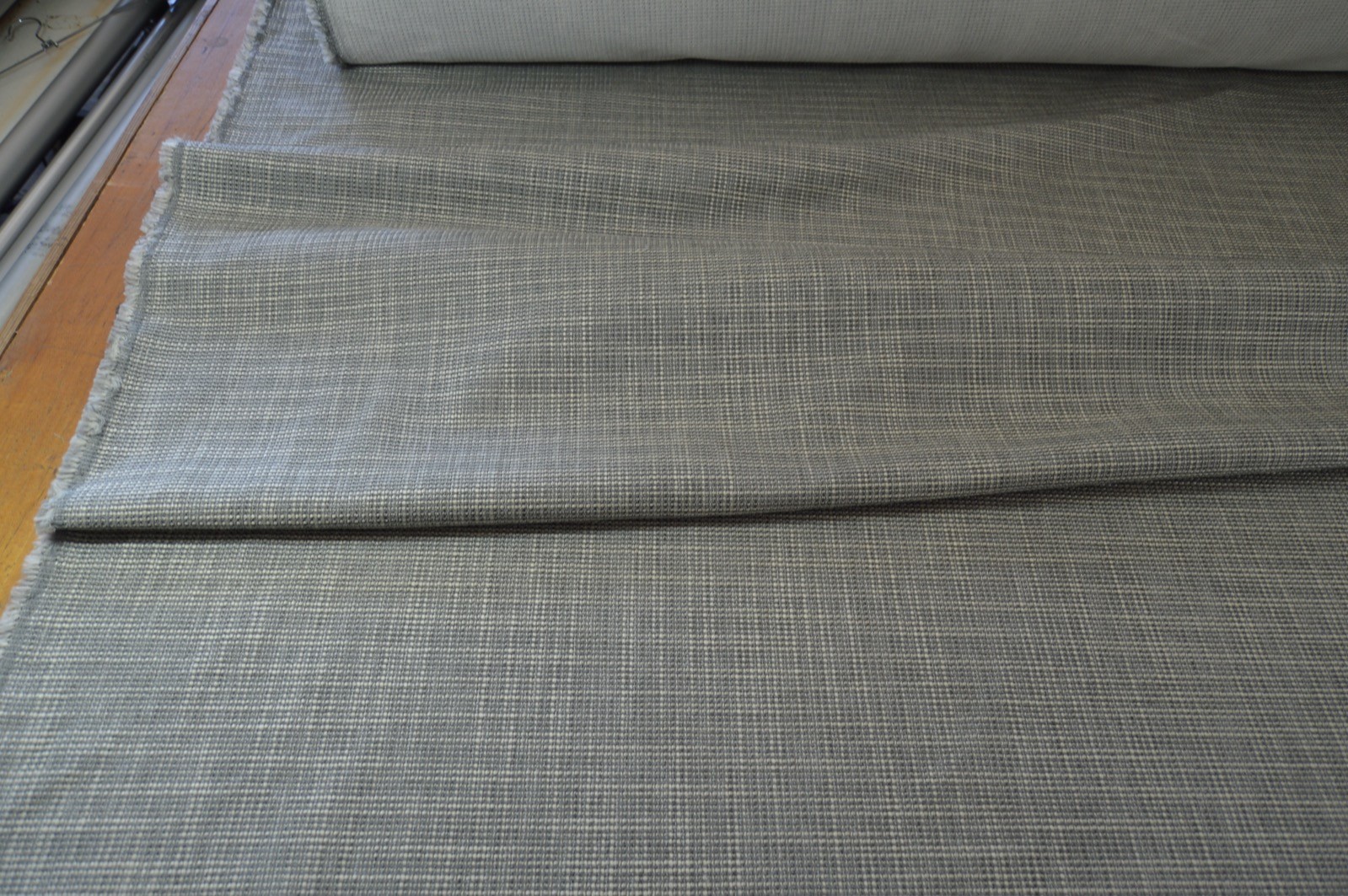 upholstery fabric silver cream Ranch textured weave robust - Image 4
