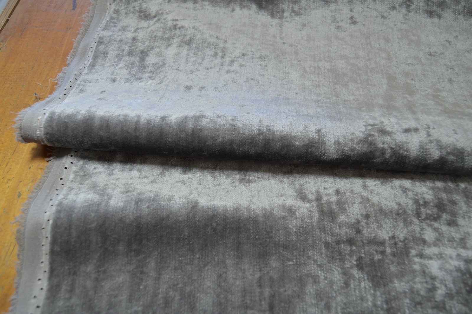 upholstery fabric velvet J Brown Modena 14391 taupe - Image 5