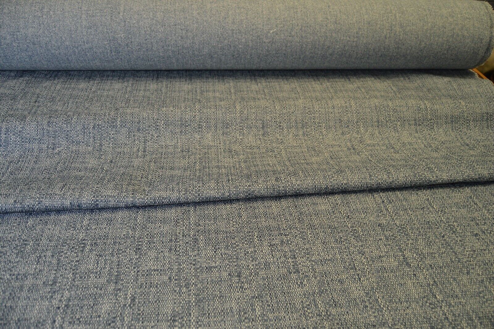 upholstery fabric blue cream chenille weave robust - Image 4