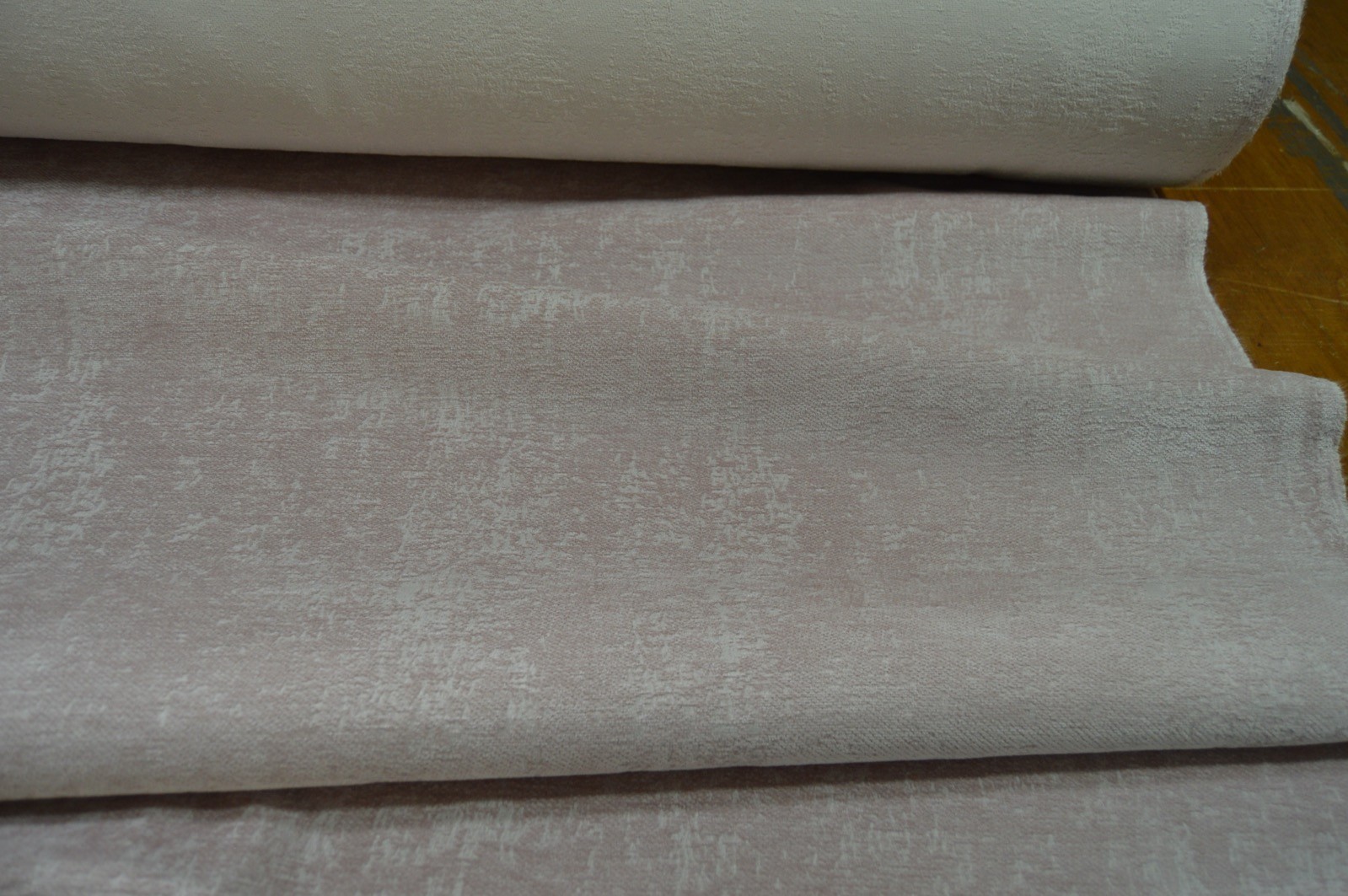 upholstery fabric baby pink textured chenille robust