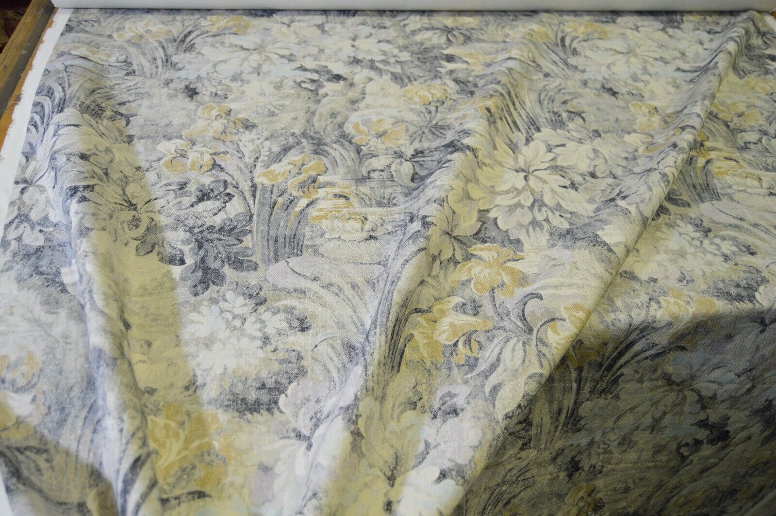 Warwick RAPHAEL SMALT linen cotton blend fabric 7.2 METRES DEISGNER - Image 5