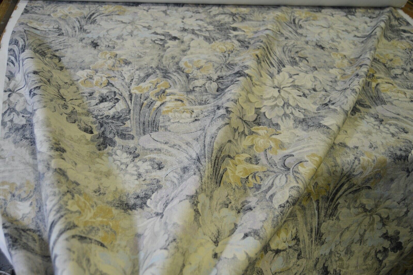 Warwick RAPHAEL SMALT linen cotton blend fabric 7.2 METRES DEISGNER - Image 6