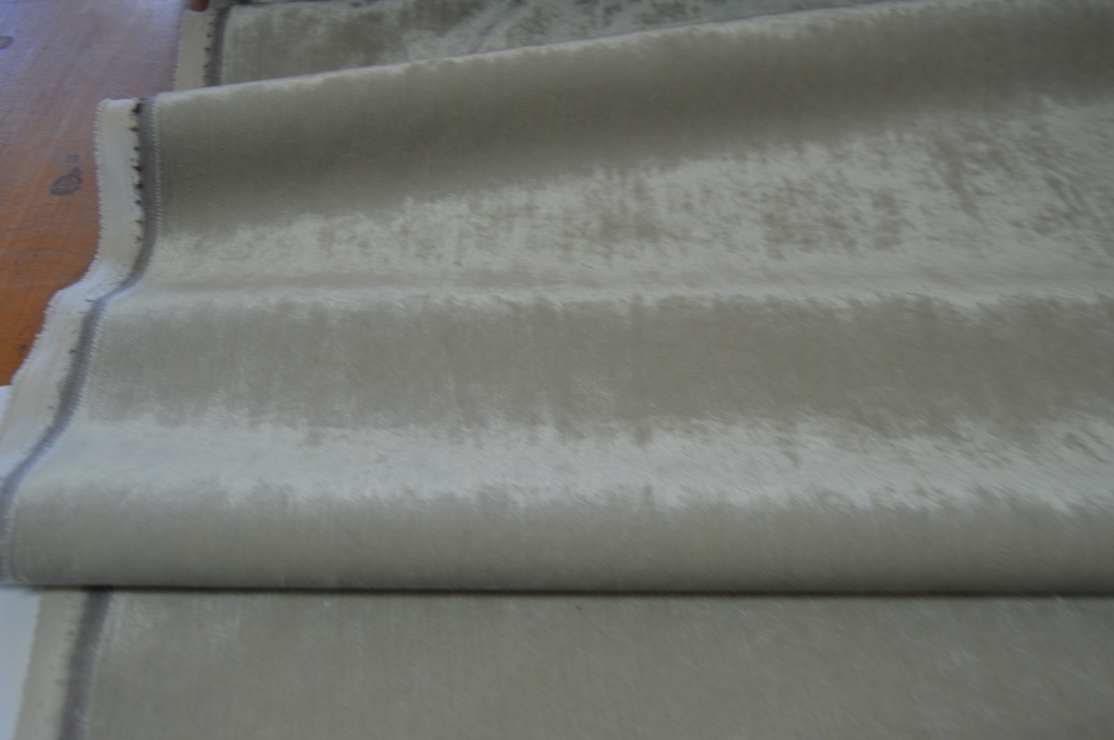 upholstery fabric velvet J Brown Modena cream crush glitz - Image 7