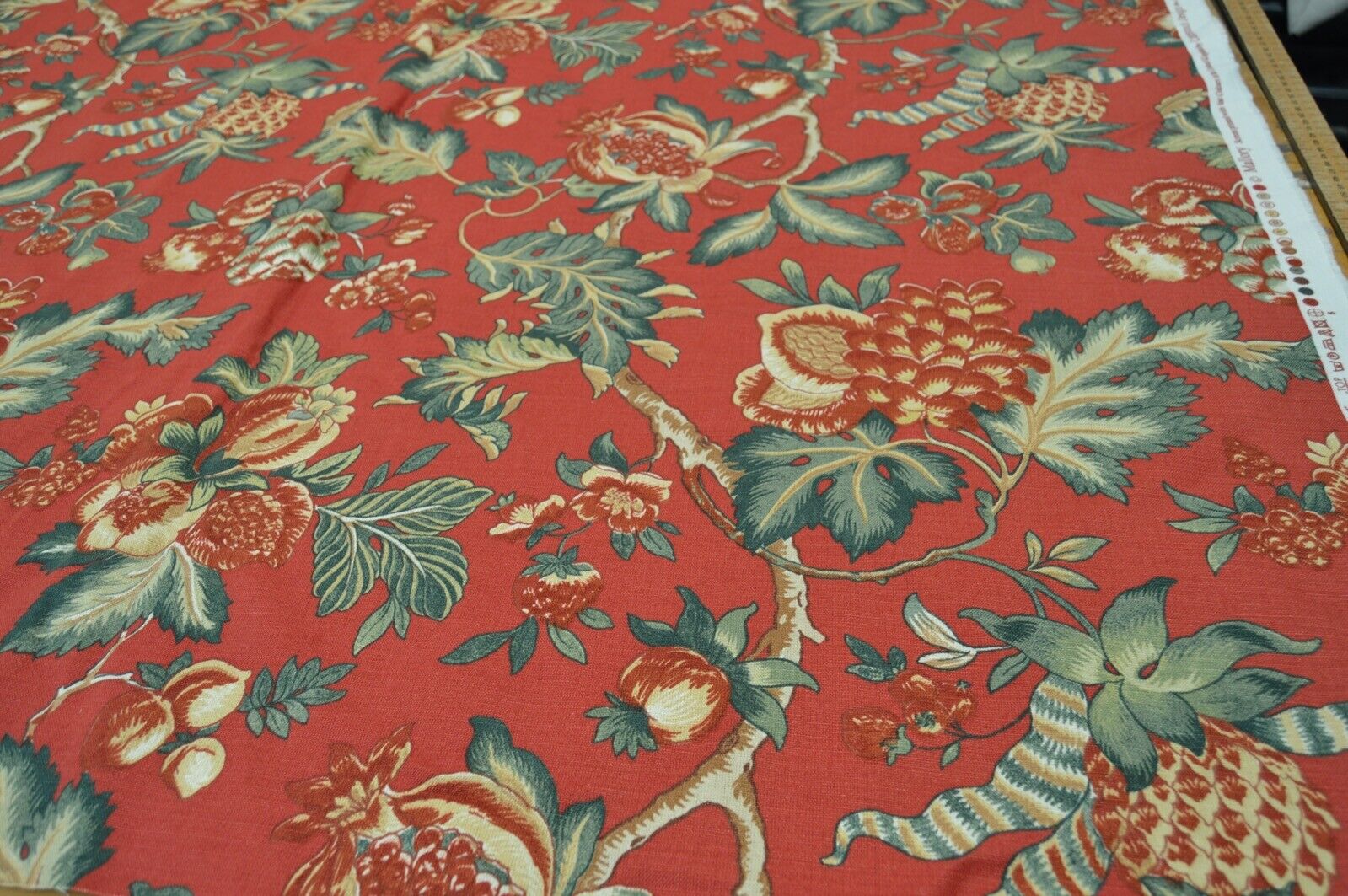 Mallory Swaffer designer fabric cotterstock design cotton fent 107cm x 138cm - Image 5