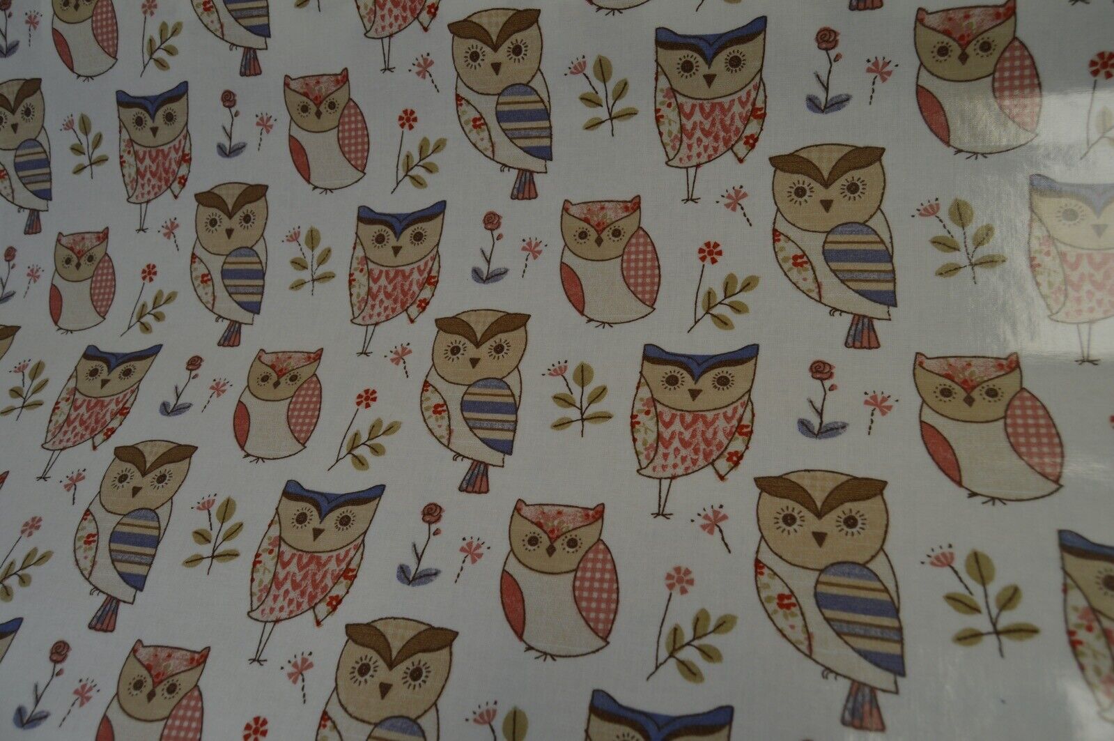 TABLECLOTH PVC WIPECLEAN FABRIC KITCHEN DINING BAR OWL - Image 3