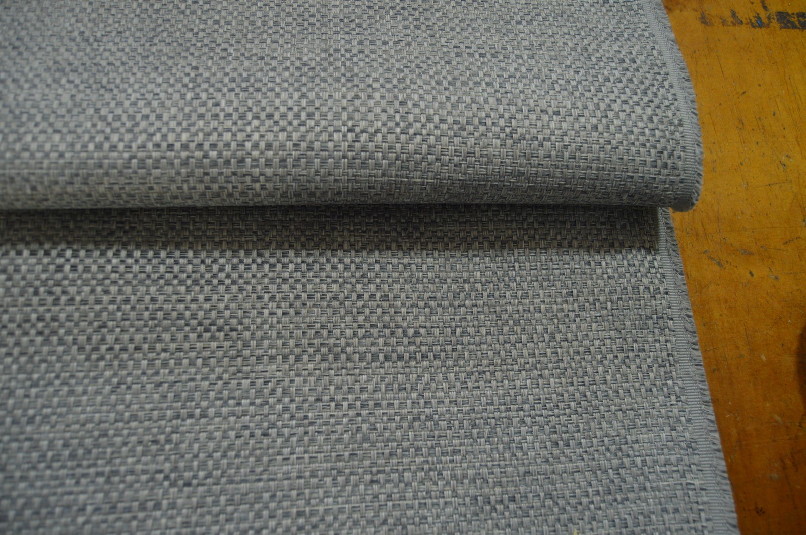 upholstery fabric silver grey basket weave thick & robust - Image 6