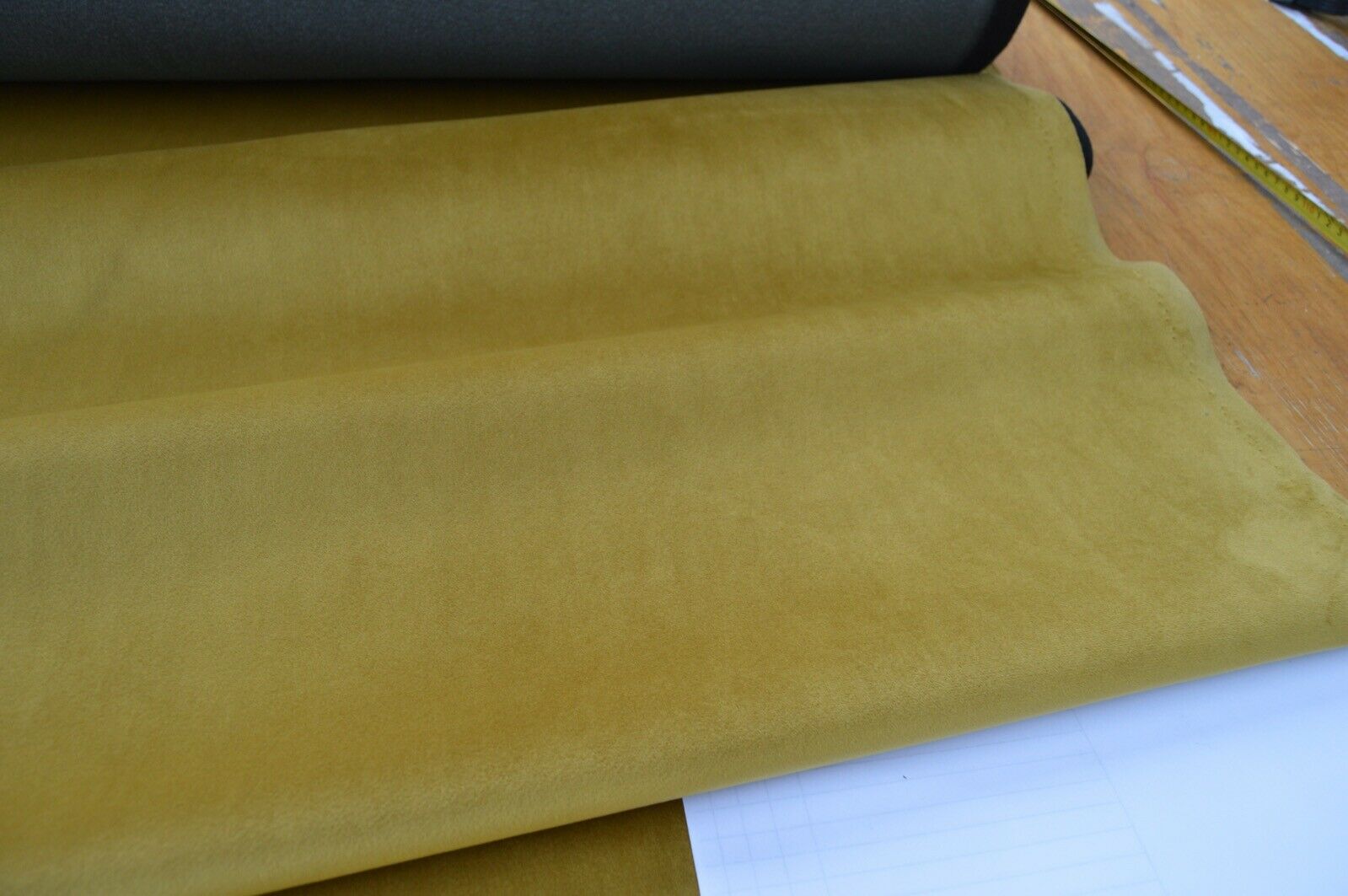 velvet upholstery fabric gold mustard velvet robust - Image 4