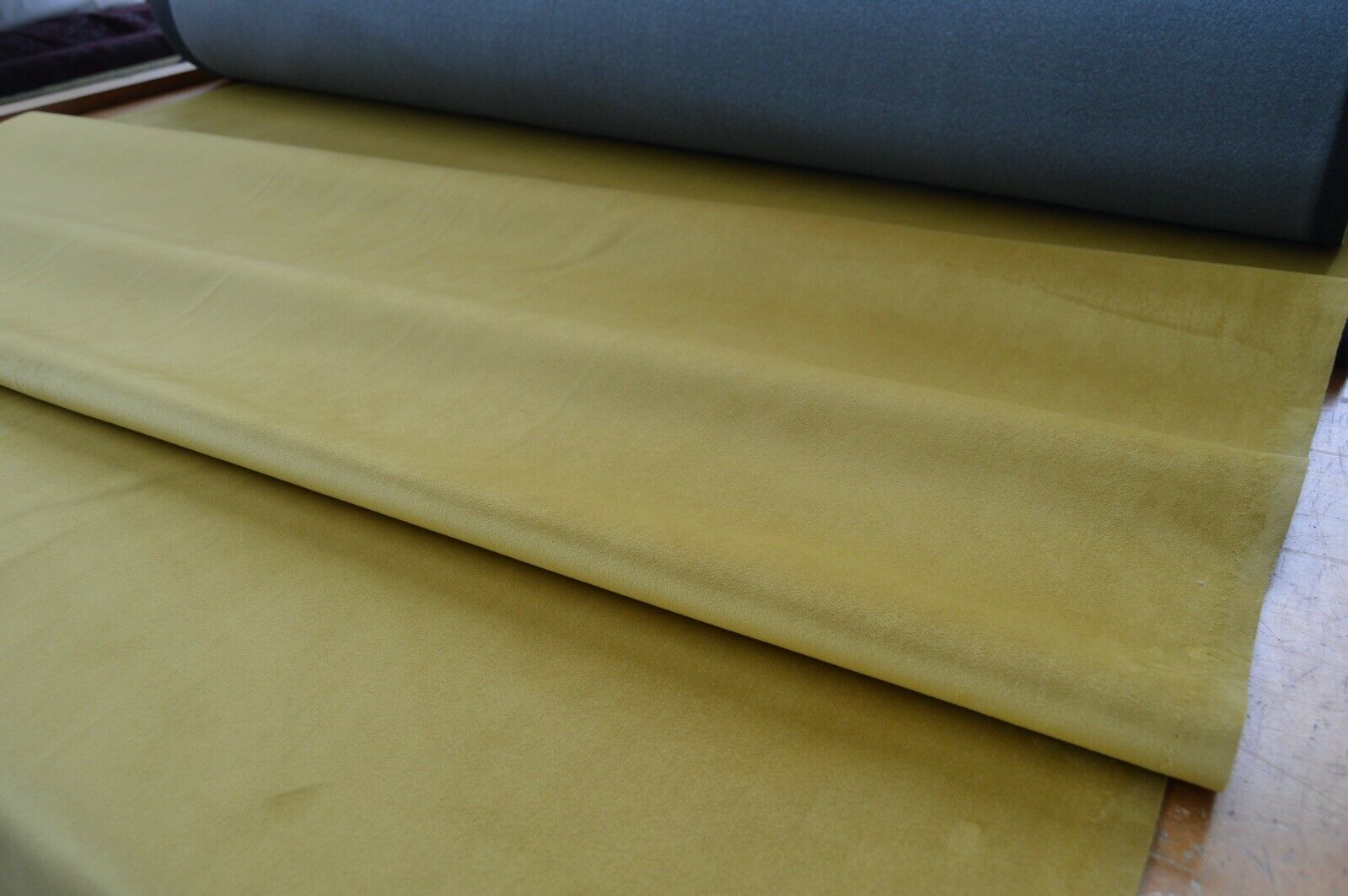 velvet upholstery fabric gold mustard velvet robust - Image 8