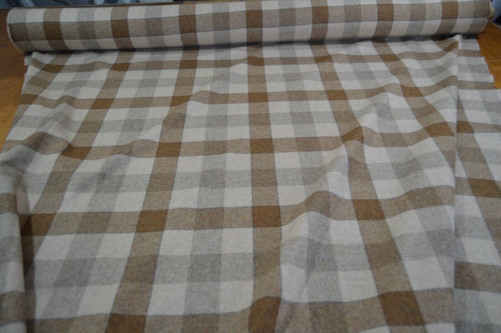 fabric wool upholstery Art of the loom Gingerbread Rupert check 100% wool - Image 6